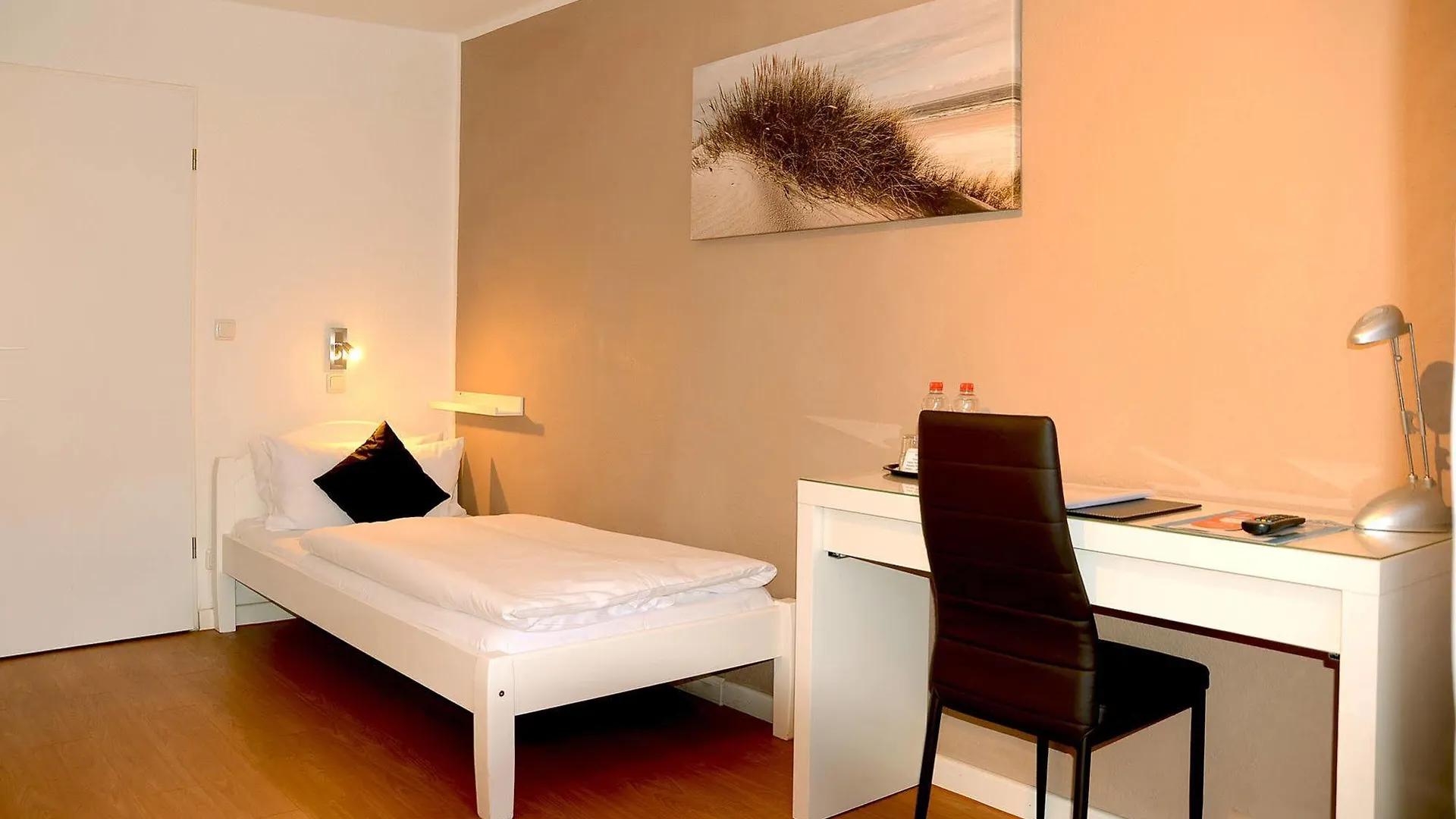 Hotel Herrenhof Lubeck 3*,